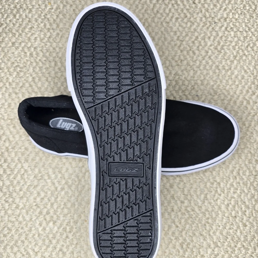Lugz stylish black